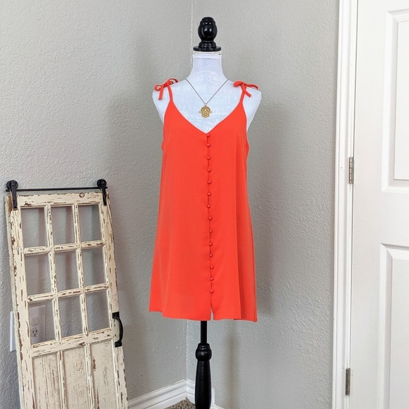 New Button up tie shoulder dress - Picture 4 of 8